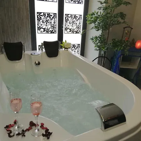 Affittacamere Akemi House Luxury Accomodation