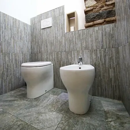 Akemi House Luxury Accomodation Affittacamere Catania